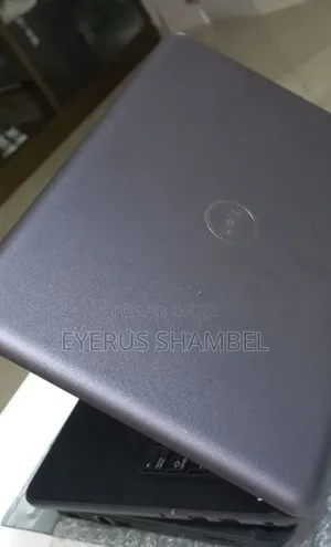 New Laptop Dell Latitude 3380 8GB Intel Core I5 SSD 256GB