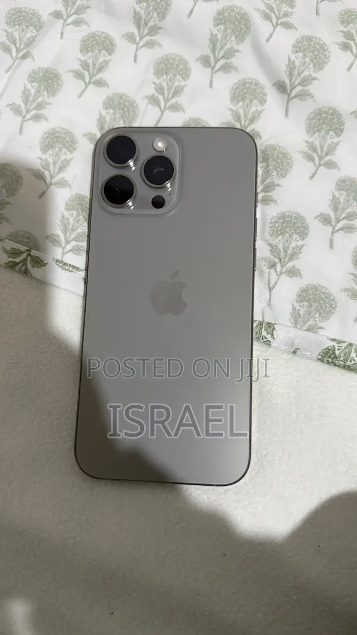 New Apple iPhone 16 Pro Max 256 GB Silver