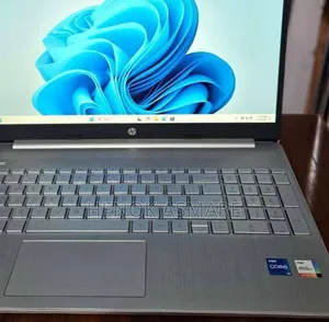 New Laptop HP Stream Notebook 8GB Intel Core I5 SSD 512GB
