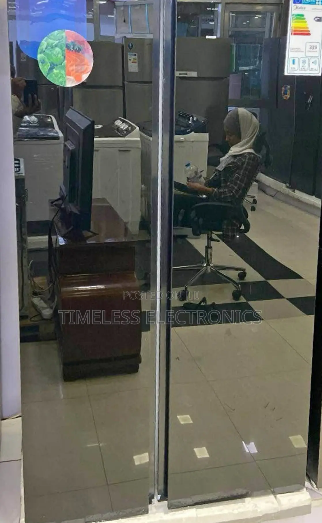 Midea 620 L Side‐By‐Side Refrigerator – Maximum Capacity, Smart