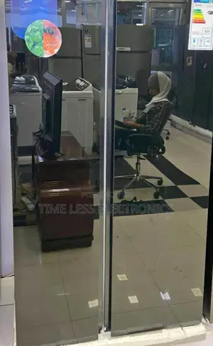 Midea 620 L Side‐By‐Side Refrigerator – Maximum Capacity, Smart