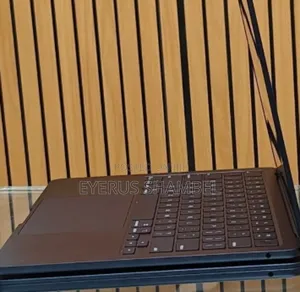 New Laptop Apple MacBook 16GB Apple M4 SSD 256GB