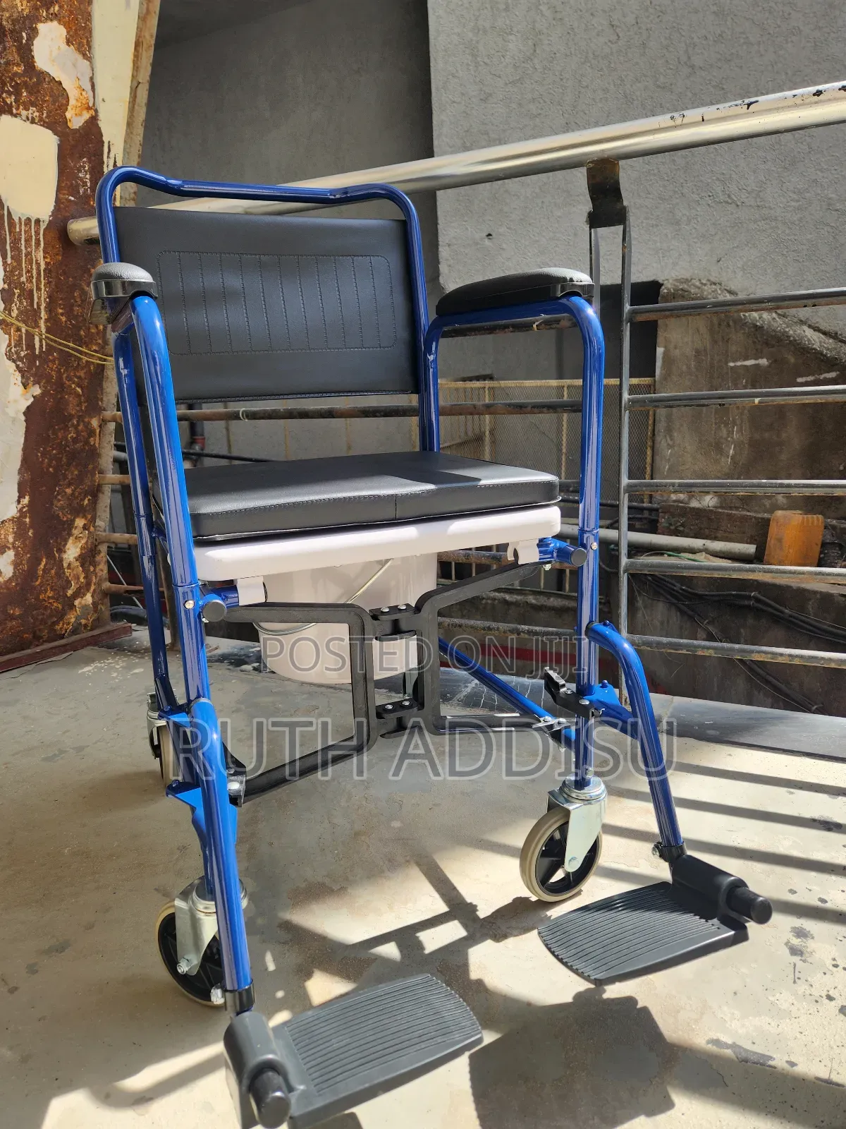 Wheelchair朱槿wheelchair者聯toilet Wheelchair痲你commode Wheelchair Medical