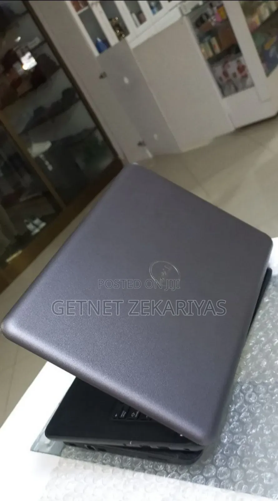 New Laptop Dell Latitude 3380 8GB Intel Core I5 SSD 256GB