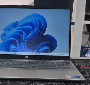 New Laptop HP Stream Notebook 16GB Intel Core i5 SSD 512GB