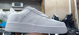 This Is Apair of White Nike Air Force 1 Low_top Snickers