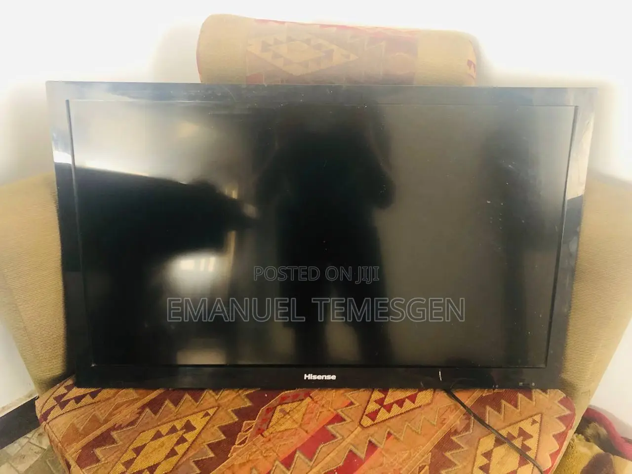 32" Hisense Tv