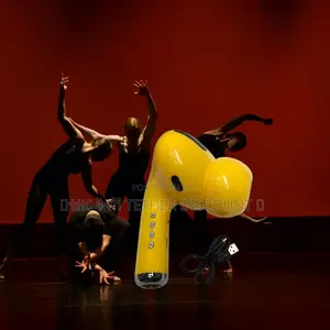 Photo - Original Big Headphines Speaker (ትልቅ ሄድፎን መሳይ እስፒከር)