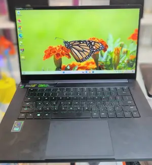 Photo - New Laptop Razer Blade 16GB Intel Core I7 SSD 512GB