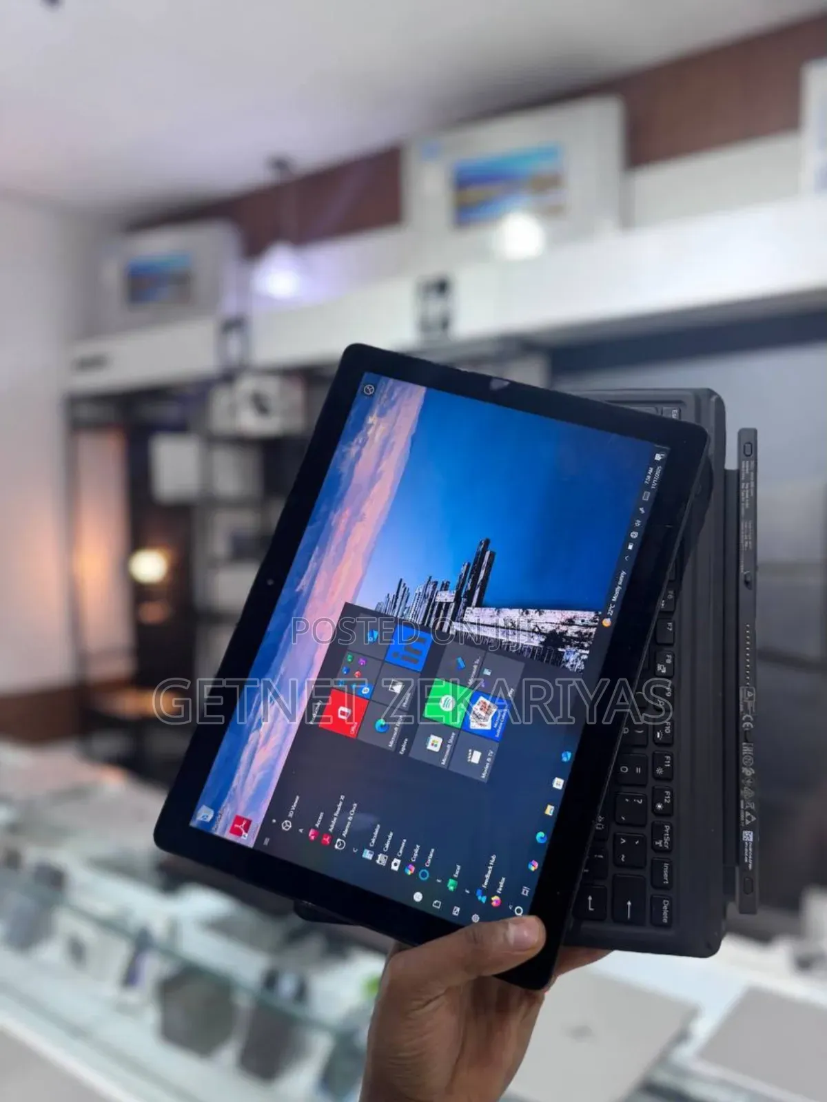 New Laptop Dell Latitude 5285 8GB Intel Core I5 SSD 256GB