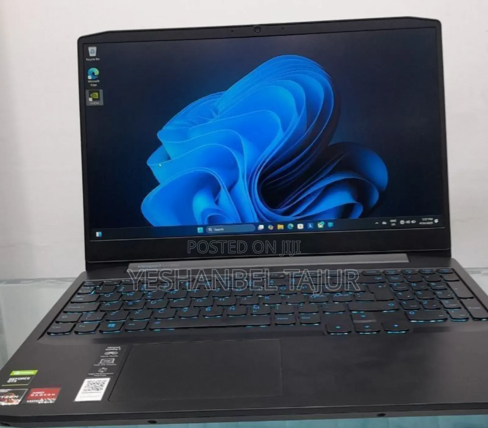 New Laptop Lenovo Ideapad 3 16GB AMD Ryzen 5 SSD 256GB