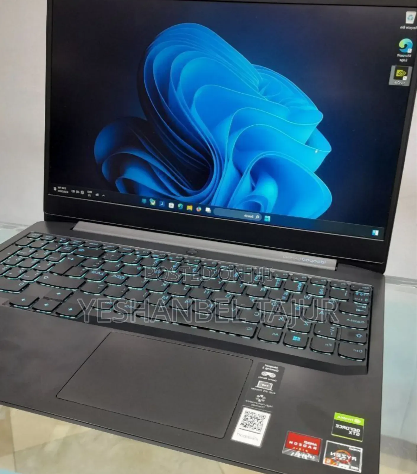 New Laptop Lenovo Ideapad 3 16GB AMD Ryzen 5 SSD 256GB