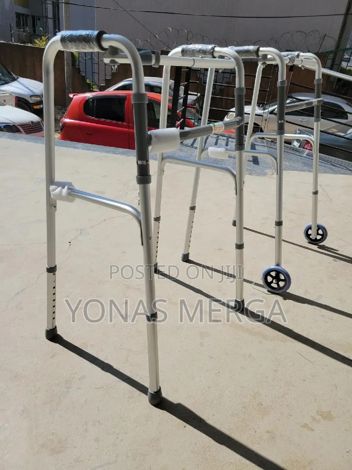 Wheel Without Wheel Walker胄兕4-Leg Walking_aid鴇侖wheels-Portable Medical