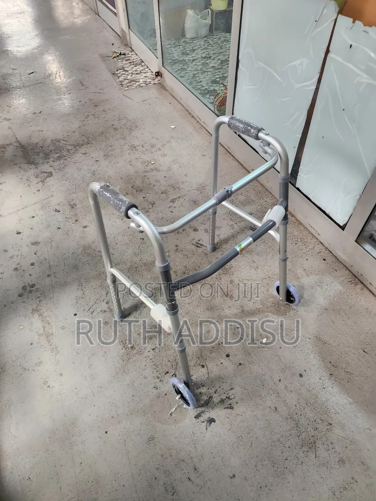 Almunium Brand New Walker協調top Quality Walker冤獄walker肺炎walker Quality