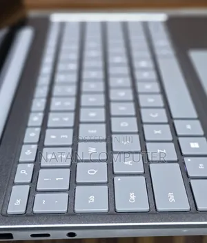 New Laptop Microsoft Surface Laptop 5 8GB Intel Core I5 SSD 256GB