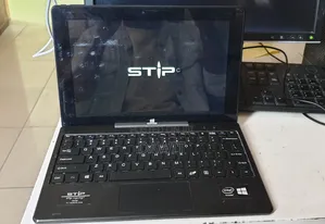Laptop 4GB Intel SSD 32GB