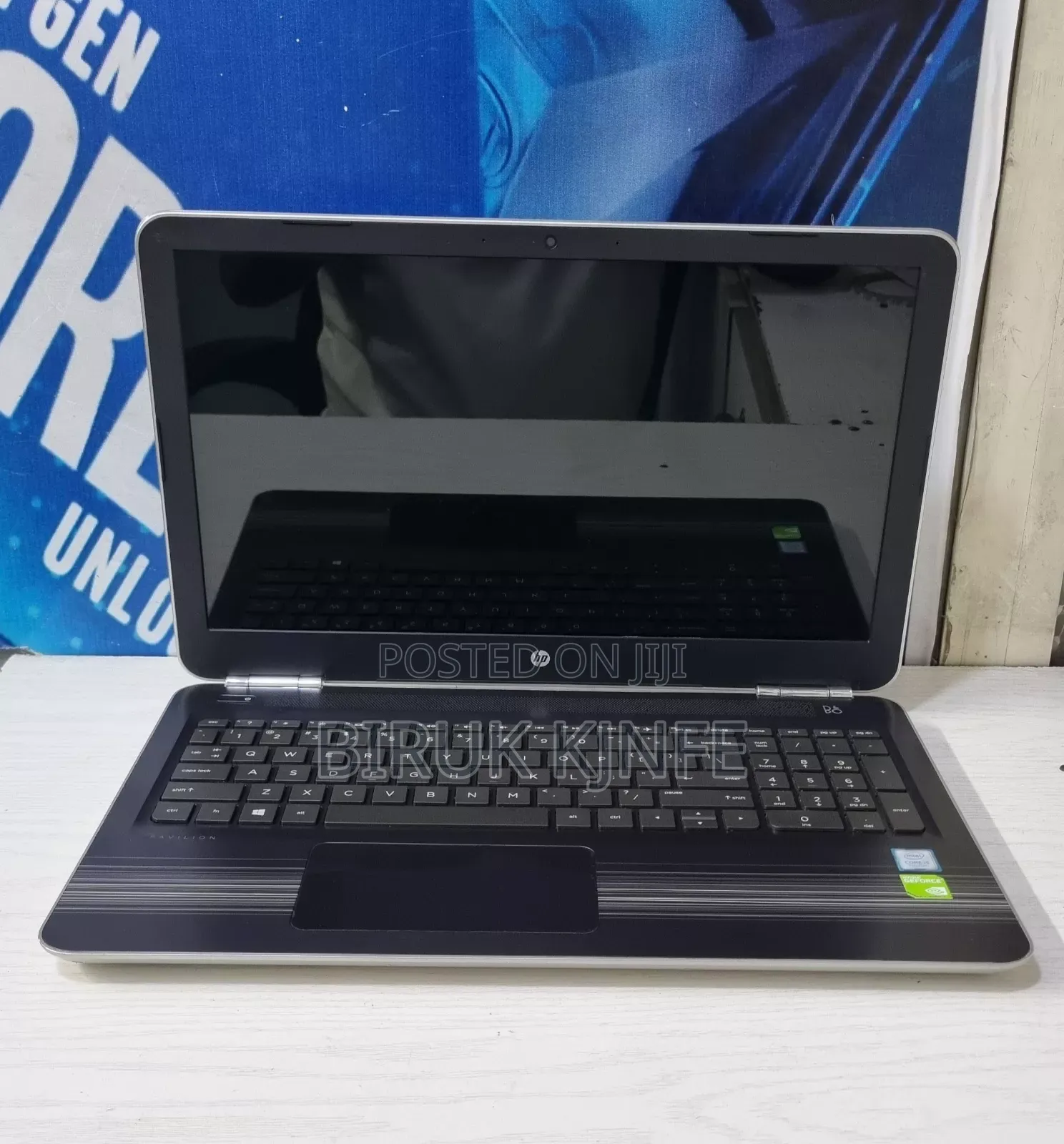 New Laptop HP Pavilion 15 8GB Intel Core I5 SSD 256GB