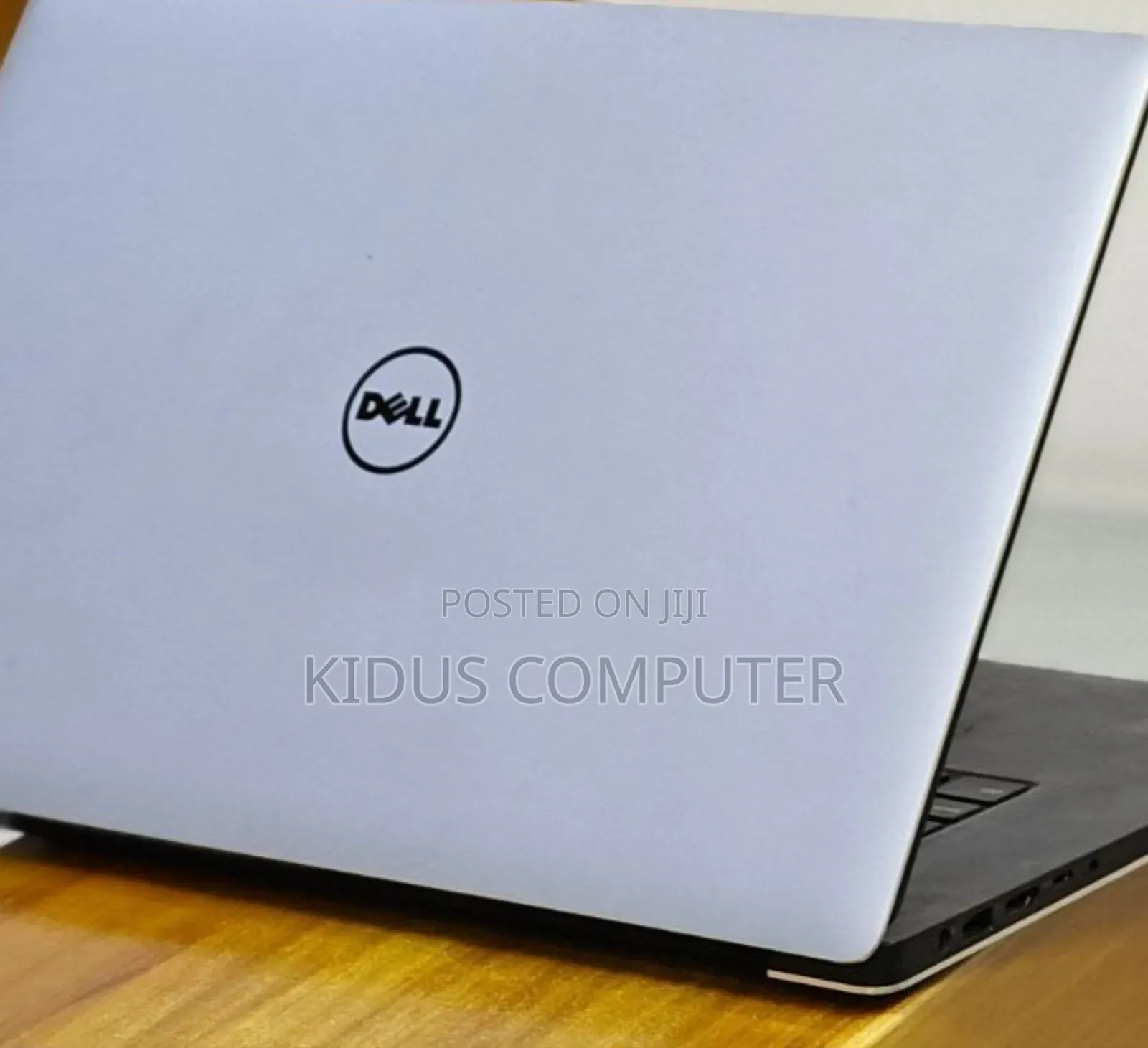 New Laptop Dell XPS 15 16GB Intel Core I7 SSD 256GB
