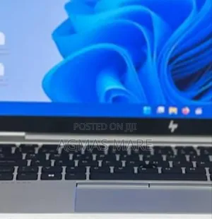 New Laptop HP EliteBook 830 G8 16GB Intel Core I7 SSD 512GB