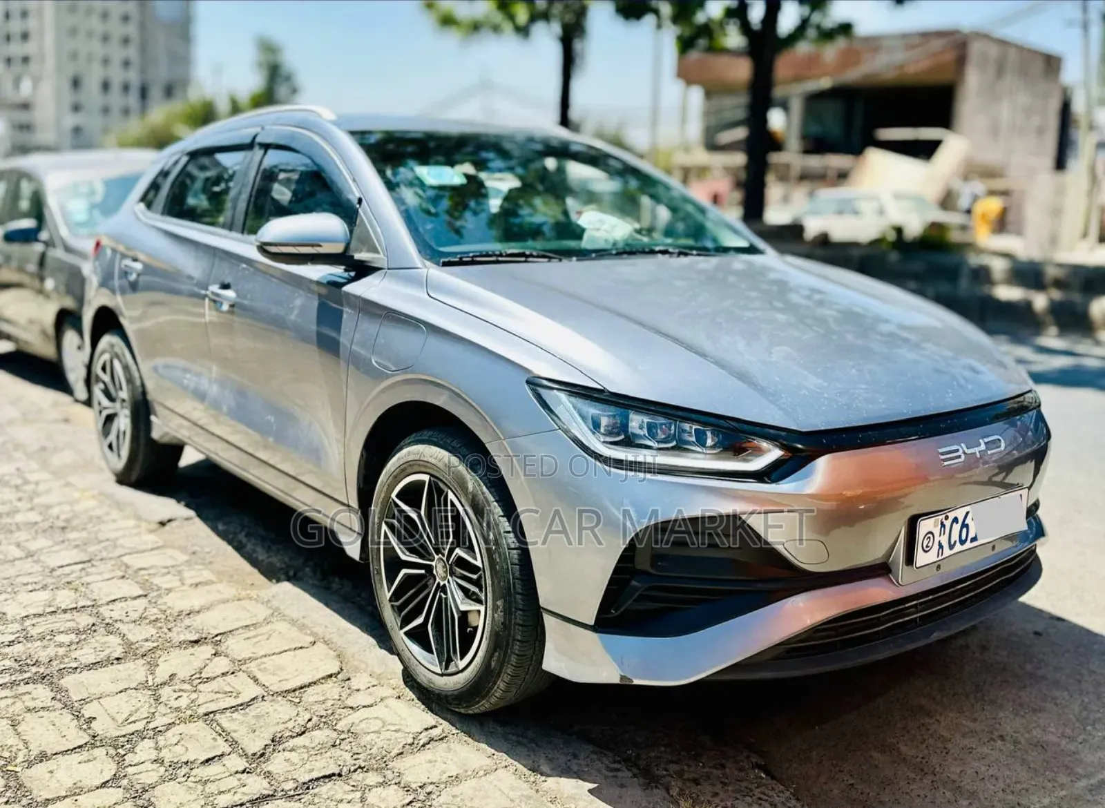 BYD E2 43 kWh 94 hp FWD 2024 Gray