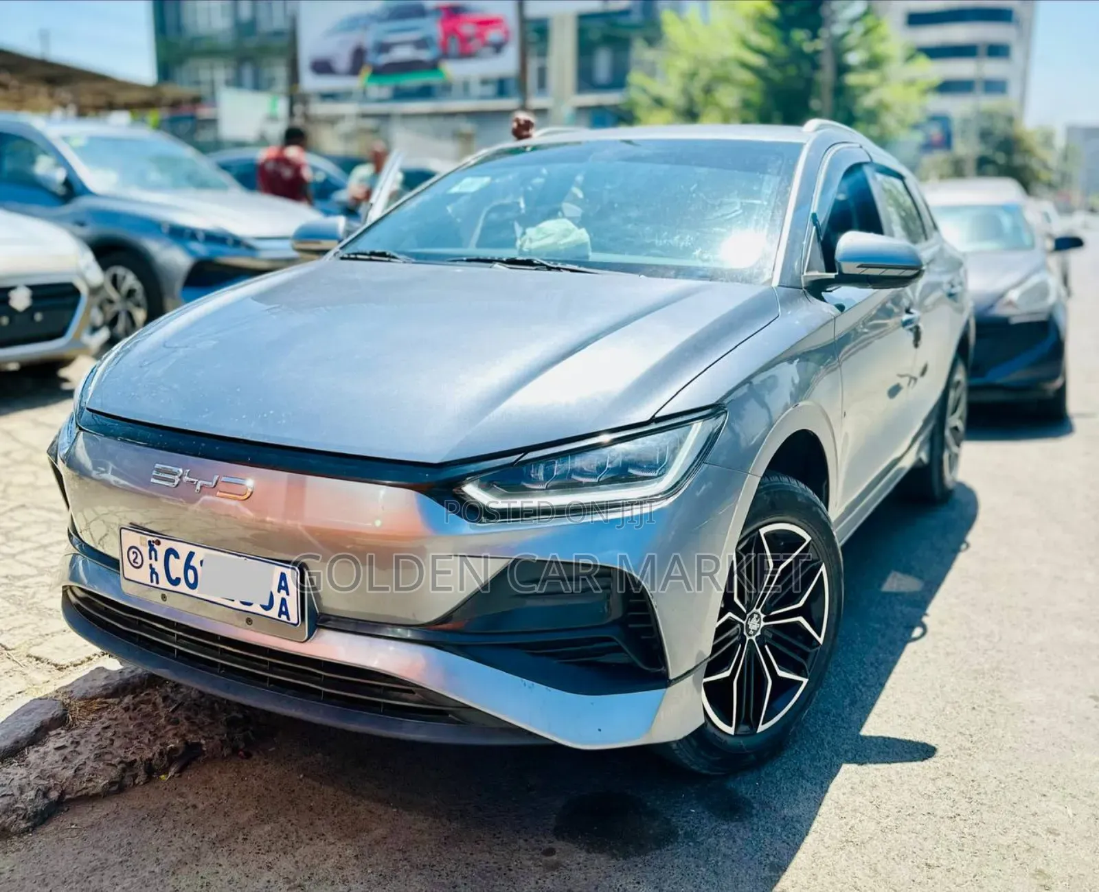 BYD E2 43 kWh 94 hp FWD 2024 Gray