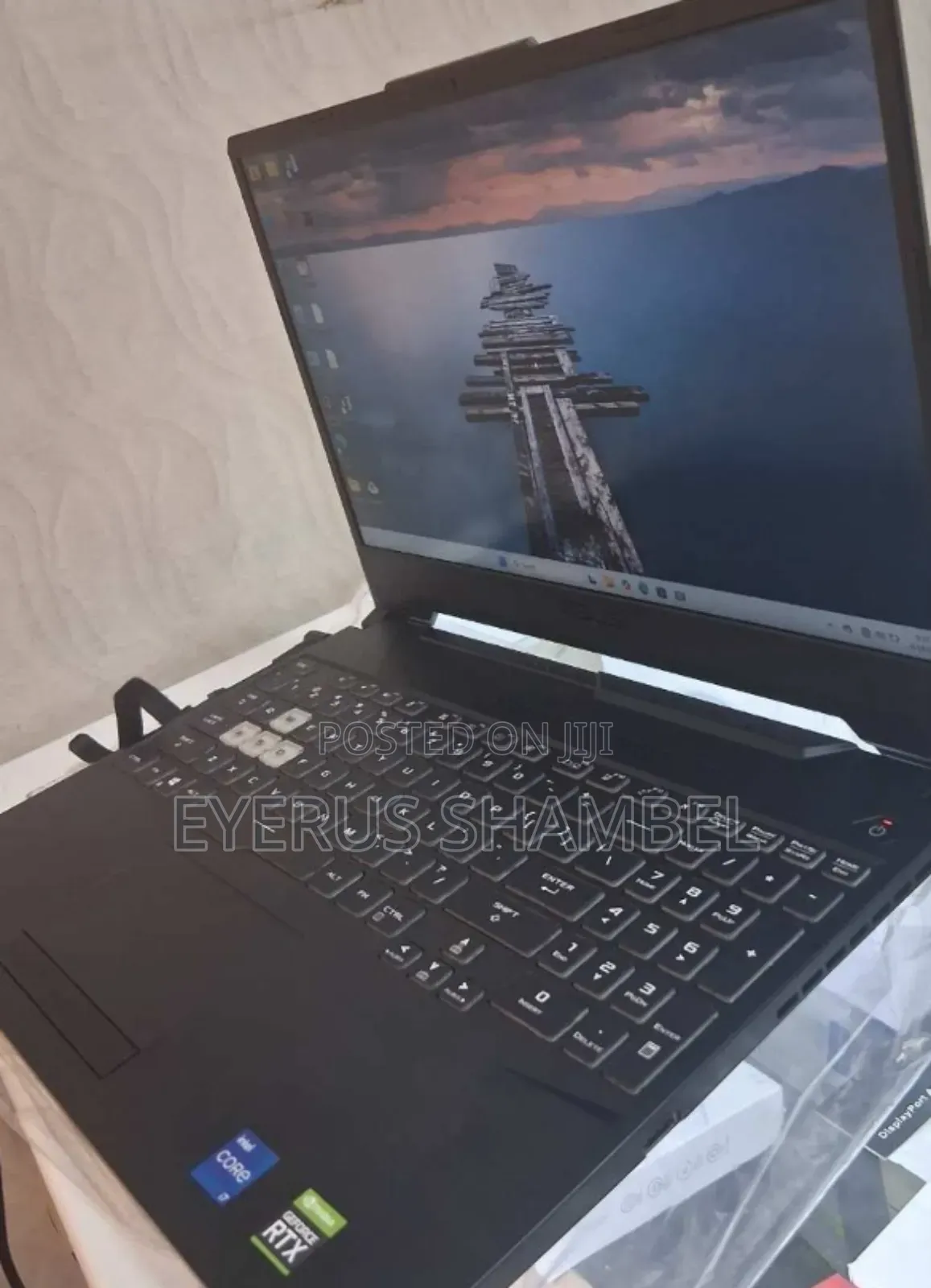 New Laptop Asus 16GB Intel Core i7 SSD 1T