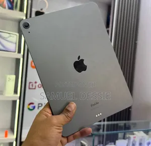 New Apple iPad Air 64 GB