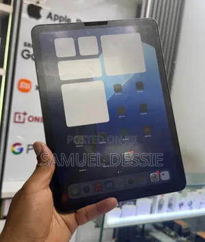 New Apple iPad Air 64 GB