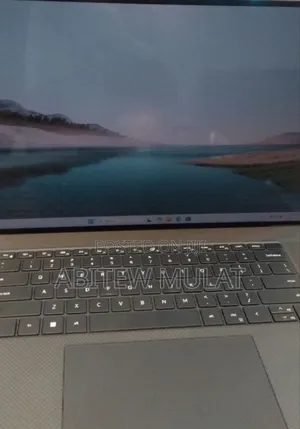 New Laptop Dell XPS 17 9720 64GB Intel Core i9 SSD 4T