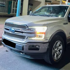 Ford F-150 2018 Gold