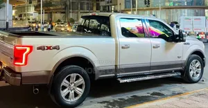 Ford F-150 2018 Gold