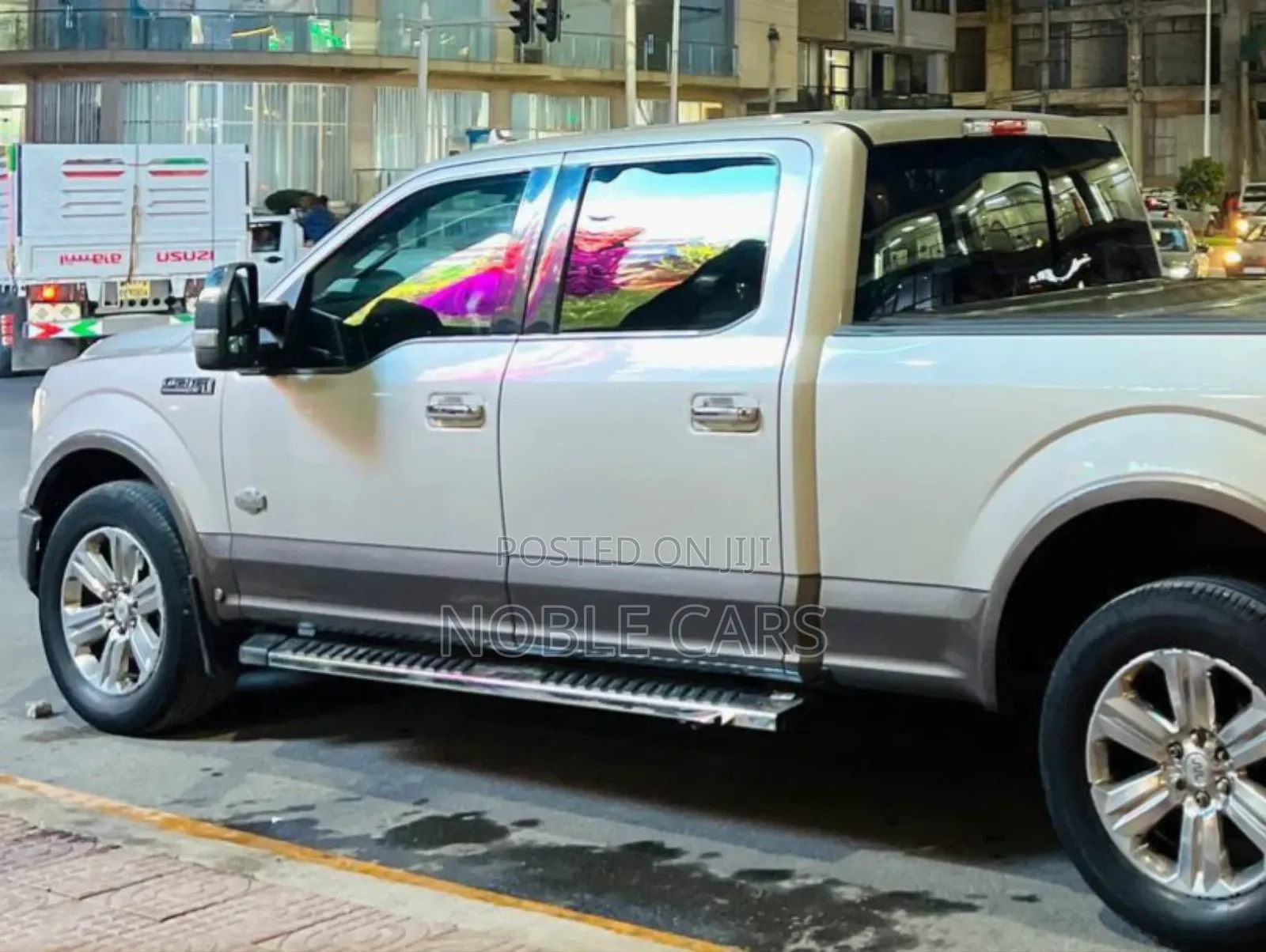 Ford F-150 2018 Gold