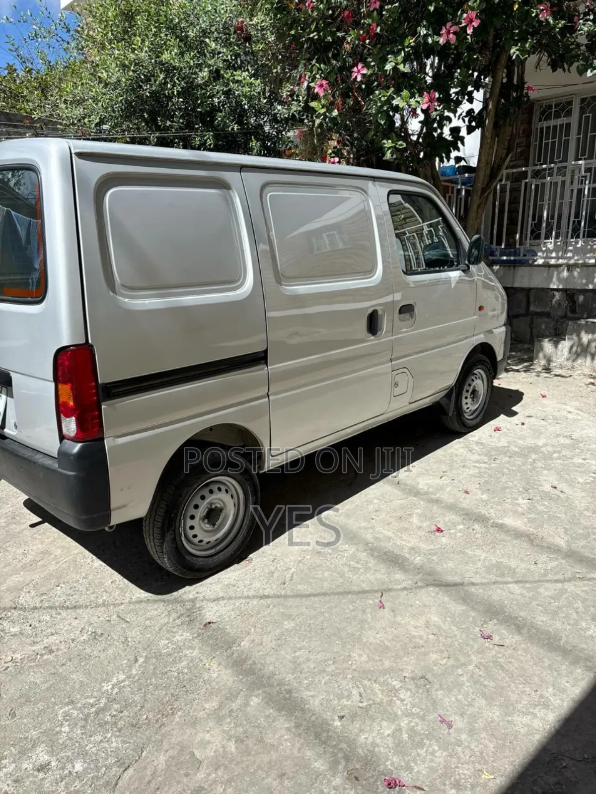 Suzuki Eeco 1.2 Petrol FWD 2024 Silver