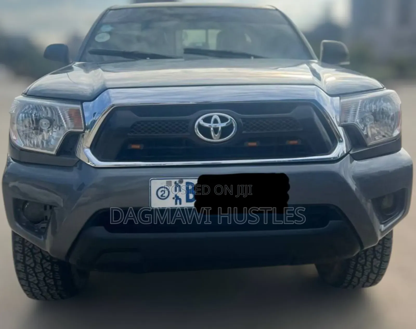 Toyota Tacoma Access Cab 4x4 2.7L 4-Cyl. 4-Speed Automatic 2013 Gold