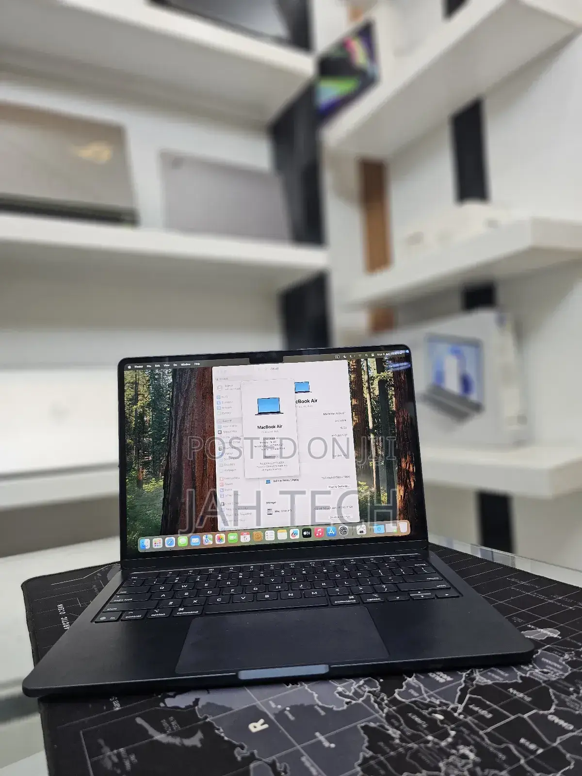 New Laptop Apple MacBook Air 2025 M4 13-Inch 16GB Apple M4 SSD 256GB