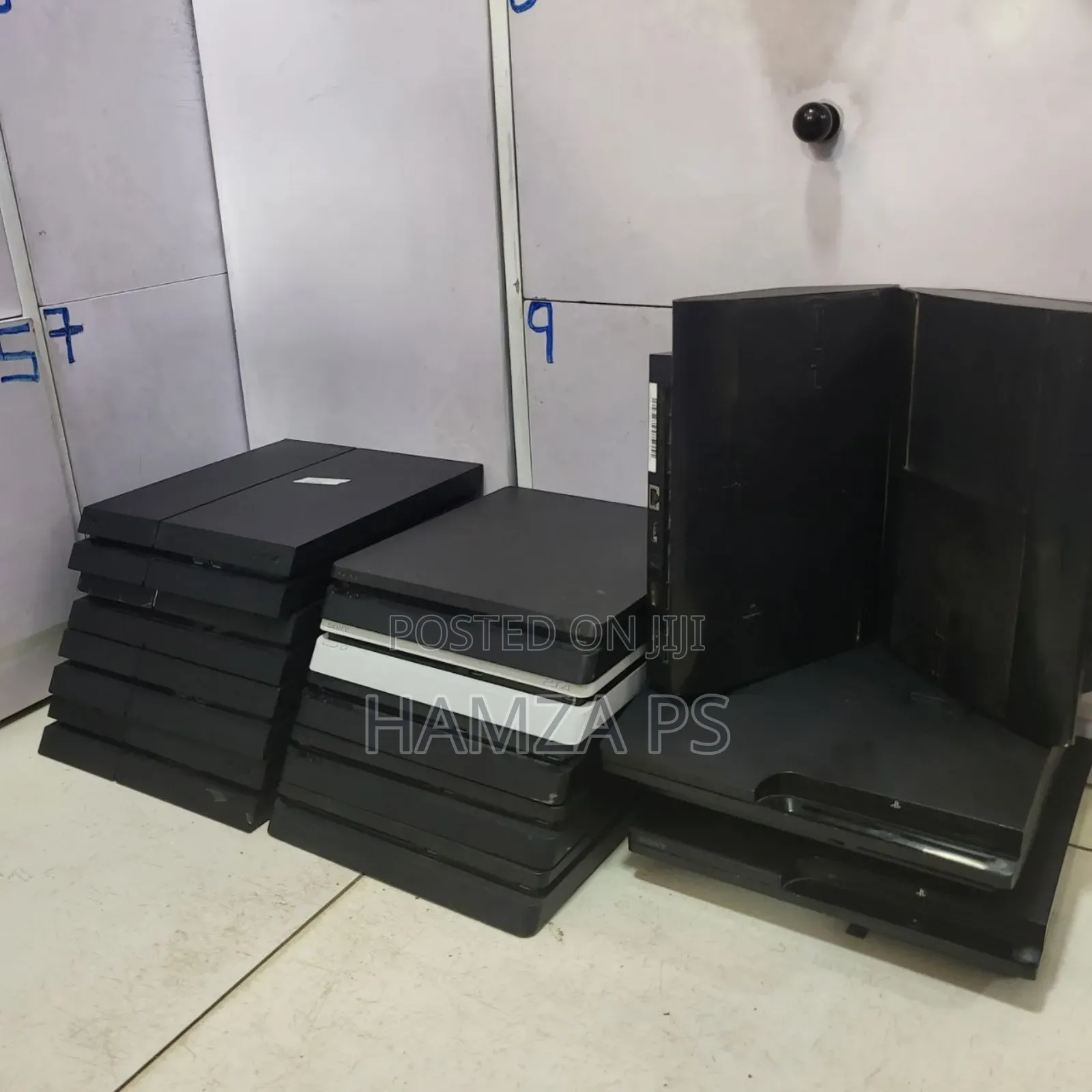 Playstation 4 Slim for Resellers Big Discount በ