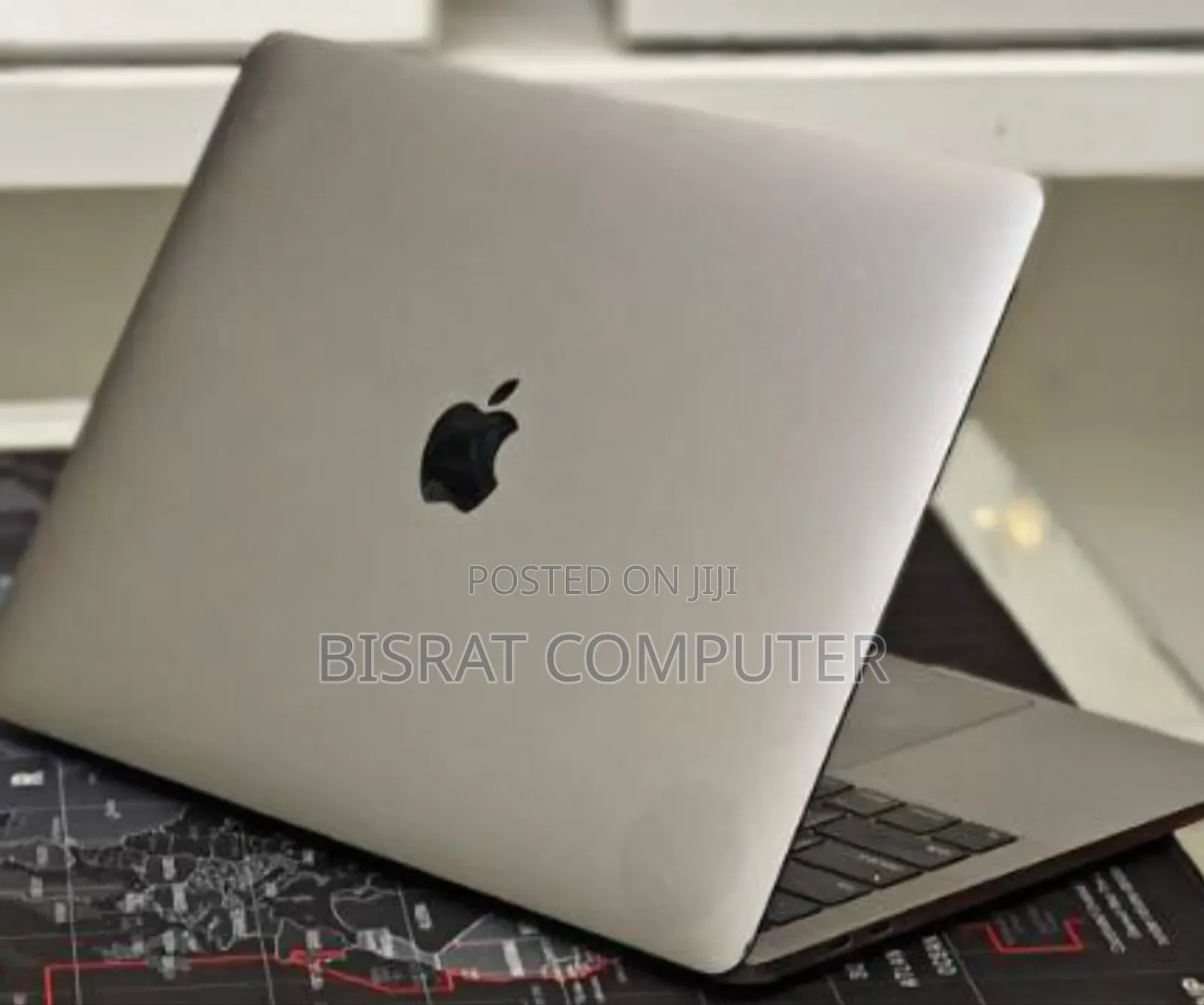 New Laptop Apple MacBook 2016 16GB Intel Core I7 SSD 256GB