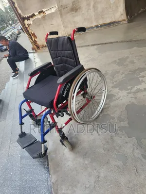 Foldable Wheelchair輕微european Standard Wheelchair建設wheelchair Medical