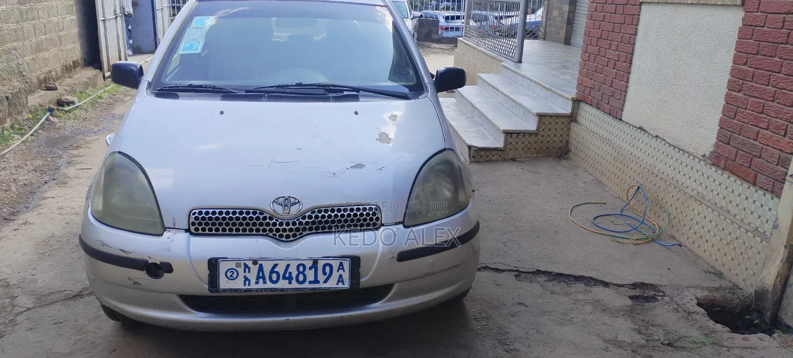 Toyota Yaris 1.5 2000 Silver