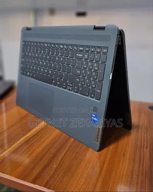 New Laptop Lenovo Yoga 7 15ITL5 16GB Intel Core I7 SSD 512GB