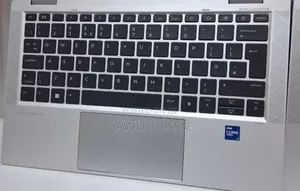 New Laptop HP EliteBook X GB Intel Core I7 SSD 512GB