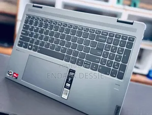 Photo - New Laptop Lenovo 8GB AMD Ryzen 5 SSD 512GB