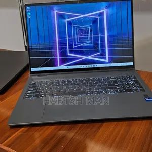 Photo - New Laptop Lenovo Yoga 7i 16GB Intel Core I7 SSD 512GB