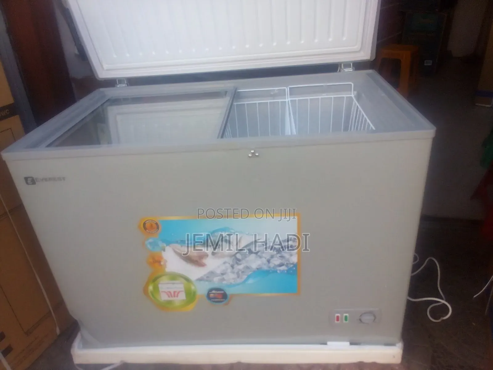 Everest Chest Freezer Model 430l Dip New