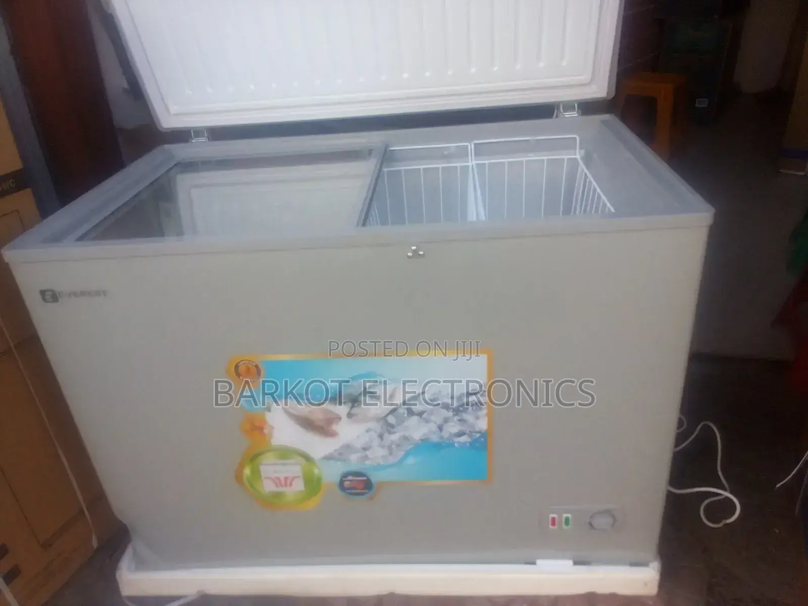Everest Chest Freezer Model 430l Dip New