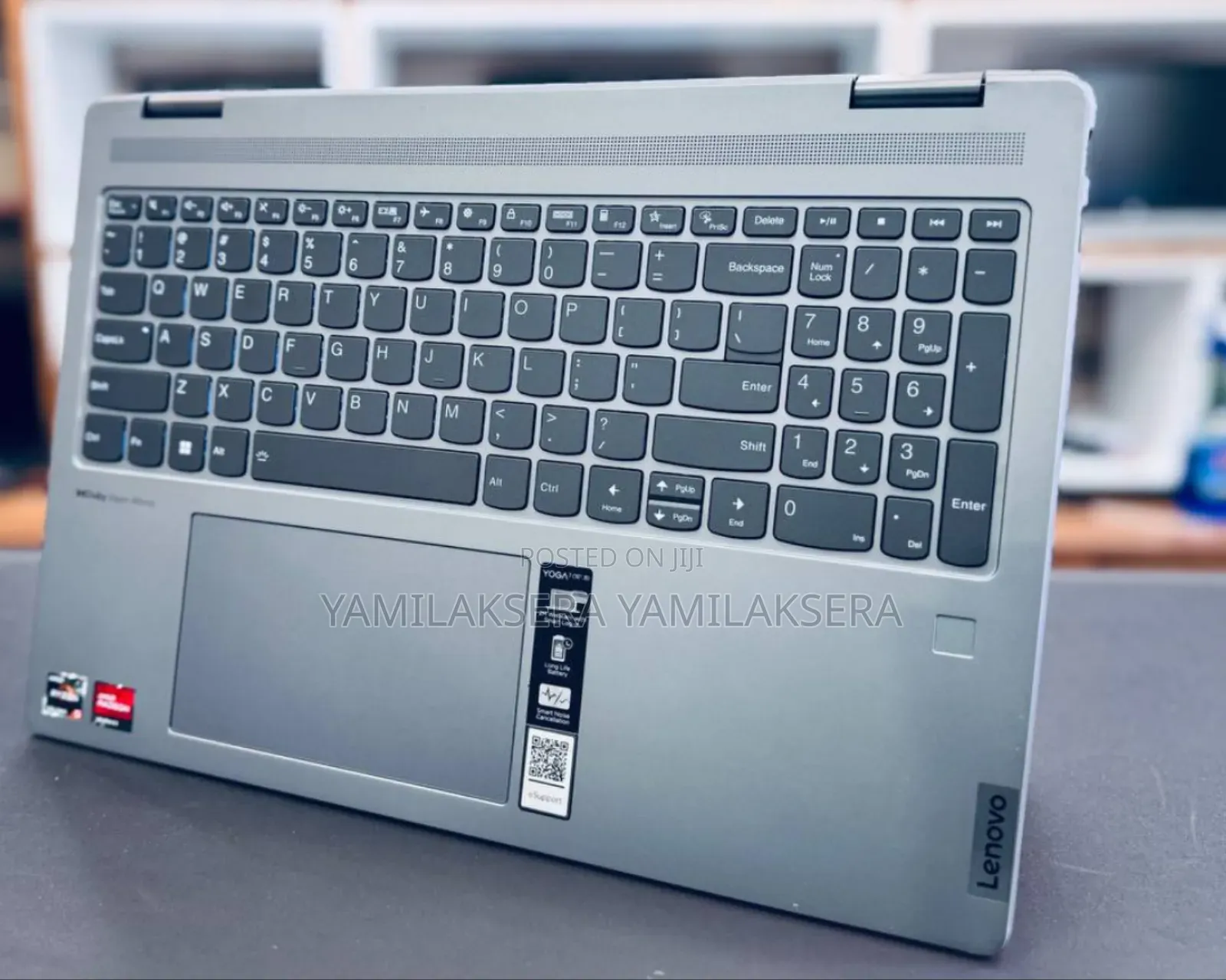 New Laptop Lenovo Yoga 7i 16GB Intel Core Ultra 5 SSD 512GB