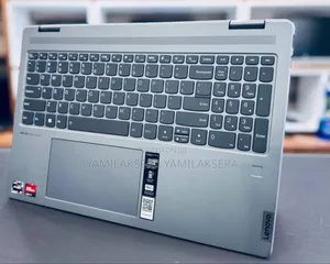 New Laptop Lenovo Yoga 7i 16GB Intel Core Ultra 5 SSD 512GB