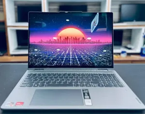 New Laptop Lenovo Yoga 7i 16GB Intel Core Ultra 5 SSD 512GB