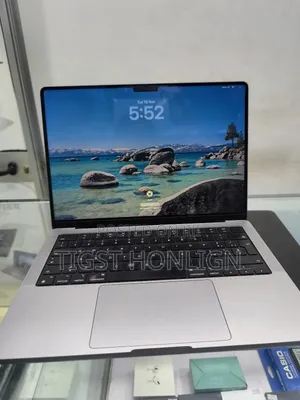 Photo - New Laptop Apple MacBook Pro 32GB Apple M1 Pro SSD 512GB