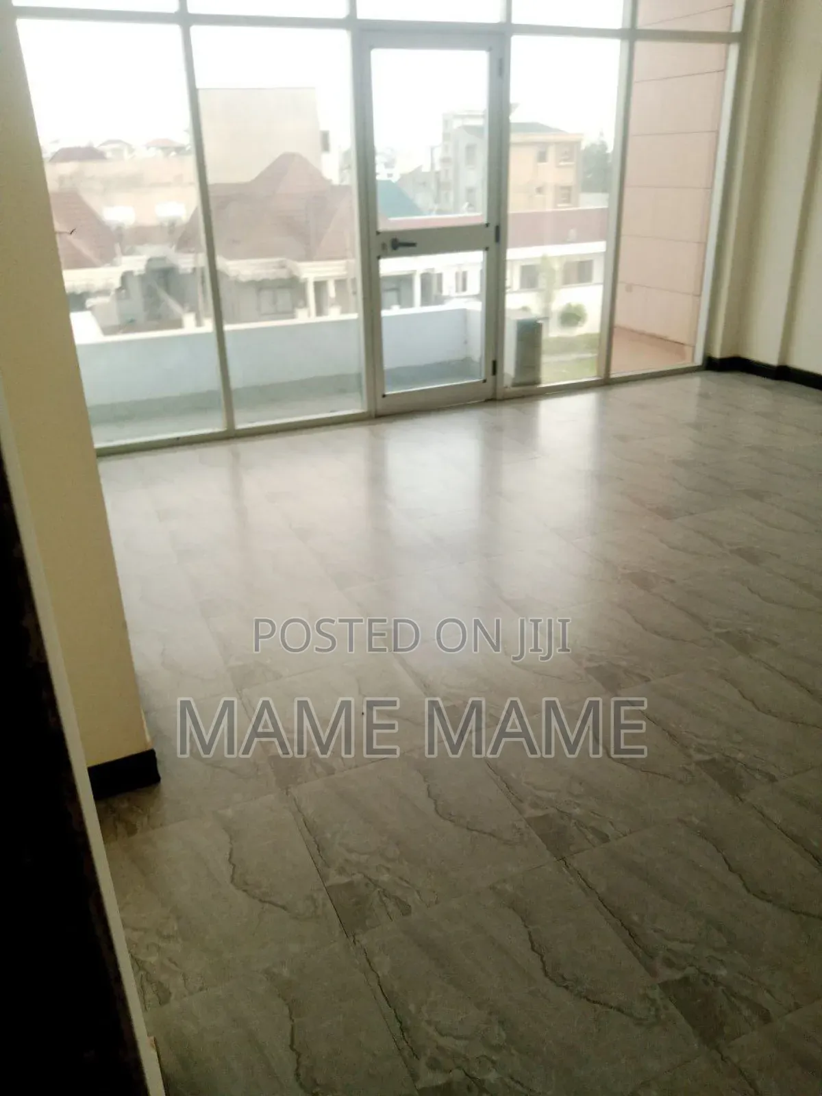 3bdrm Villa in Addis Abeba, Bole for sale